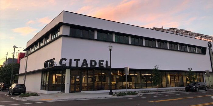 As a Resident Member, you'll enjoy full access to our hackerspace, including exclusive events, workshops, and networking opportunities. You'll also have the chance to collaborate with like-minded individuals and industry leaders.